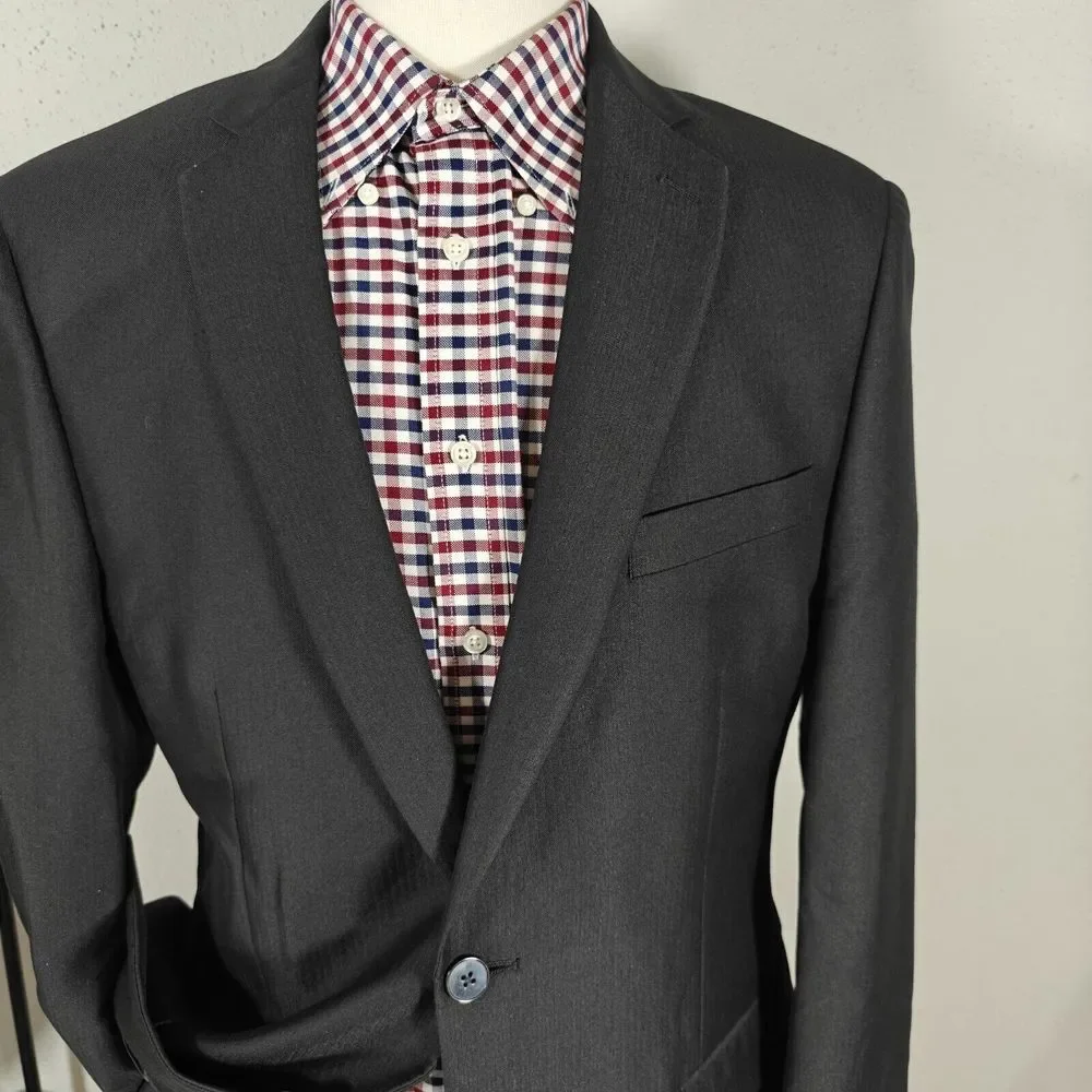 Calvin Klein Men's Sport Coat Blazer Two Button Black Herringbone Poly Blend 42R